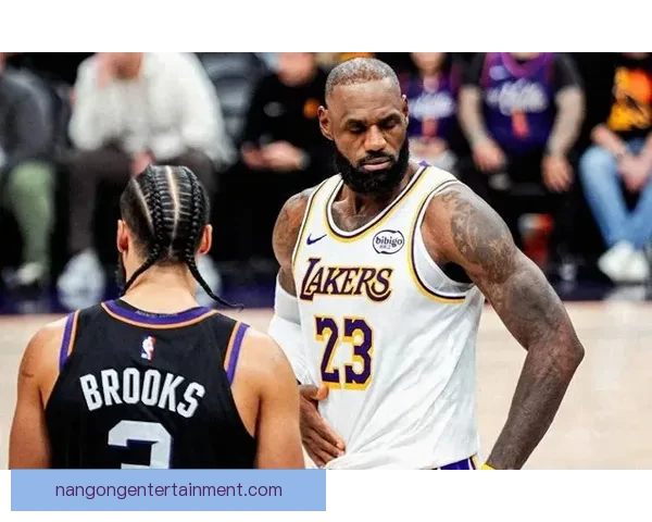 勒布朗复出助湖人逆转太阳 詹姆斯追平历史总得分榜第二位