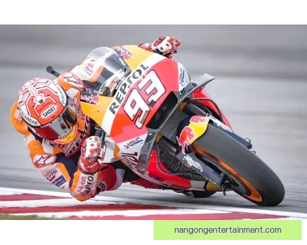 摩托GP赛季精彩回顾:领先车手激烈角逐赛道冠军争夺战 摩托GP赛季精彩回顾:领先车手激烈角逐赛道冠军争夺战