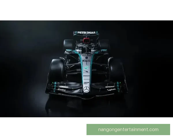 梅赛德斯赛季调整引关注F1新赛季竞争格局再洗牌